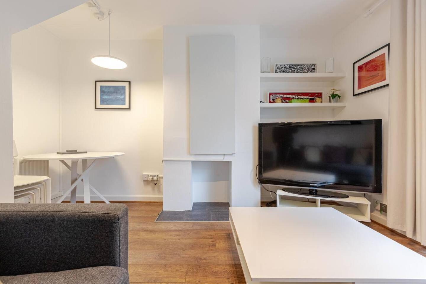Charming 2-bed Garden Flat Apartamento Londres
